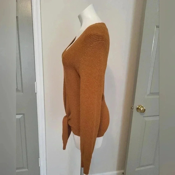 Anthropologie Moth Freeport Rust Orange Front Tie Knot V-Neck Ribbed Sweater(M) - Picture 5 of 8